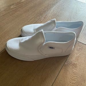 White Vans - size 7, never worn